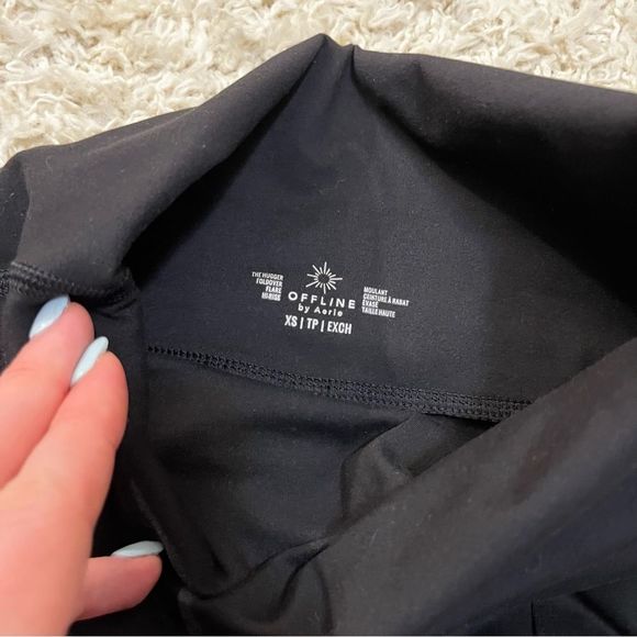 aerie offline the hugger fold over flare pants size XS - Picture 2 of 3